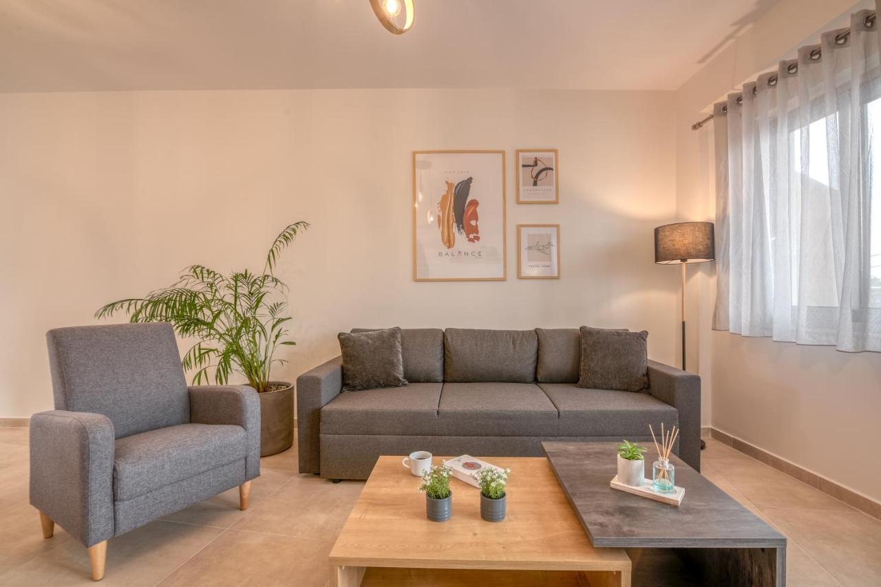 Romanza Kavros Apartment Paralia Kourna Exterior photo