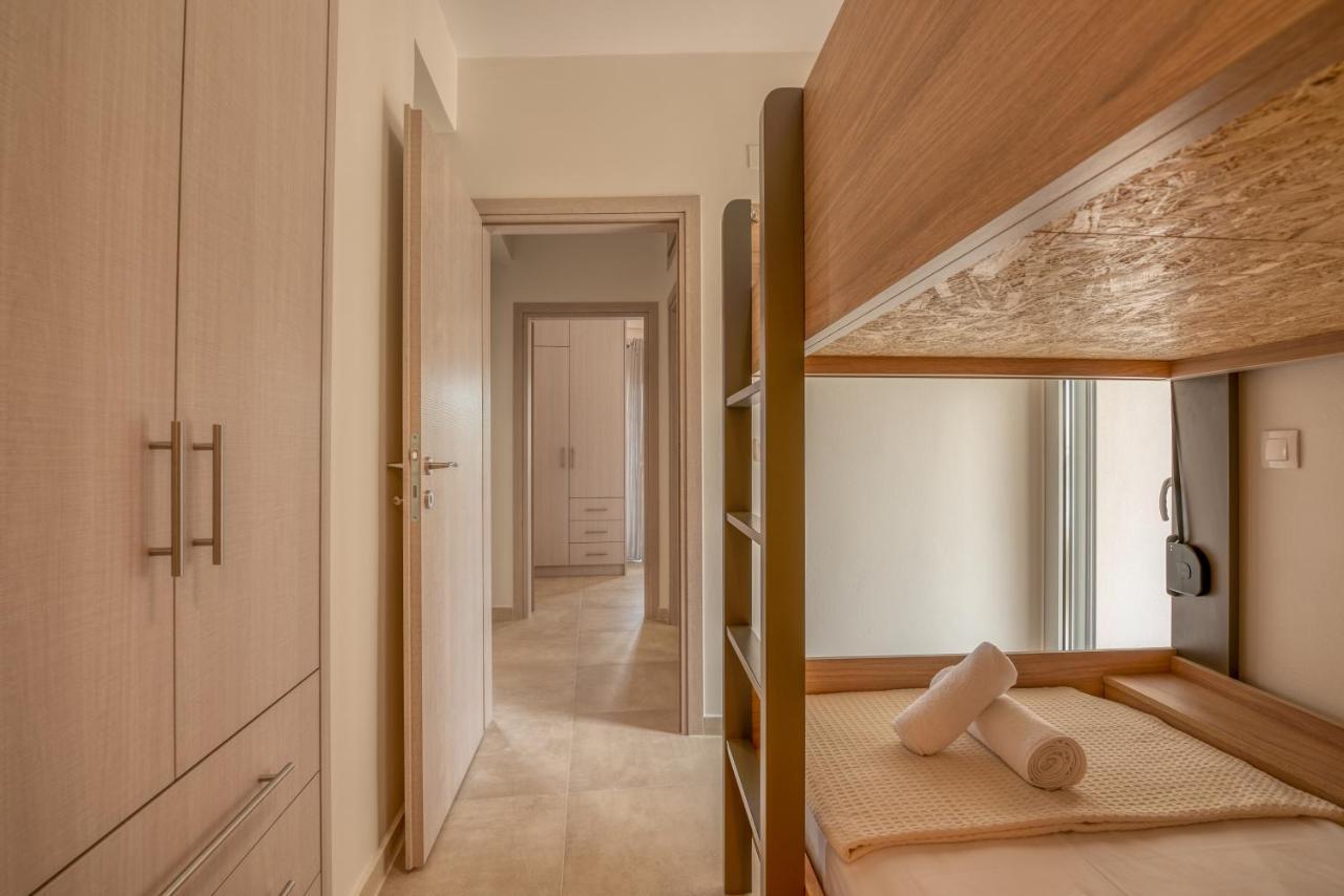 Romanza Kavros Apartment Paralia Kourna Exterior photo
